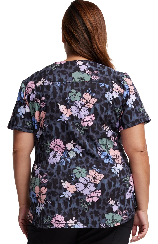 Dickies Women's Wild Tropic Print Scrub Top 2 Dickies Women's Wild Tropic Print Scrub Top - Image 2