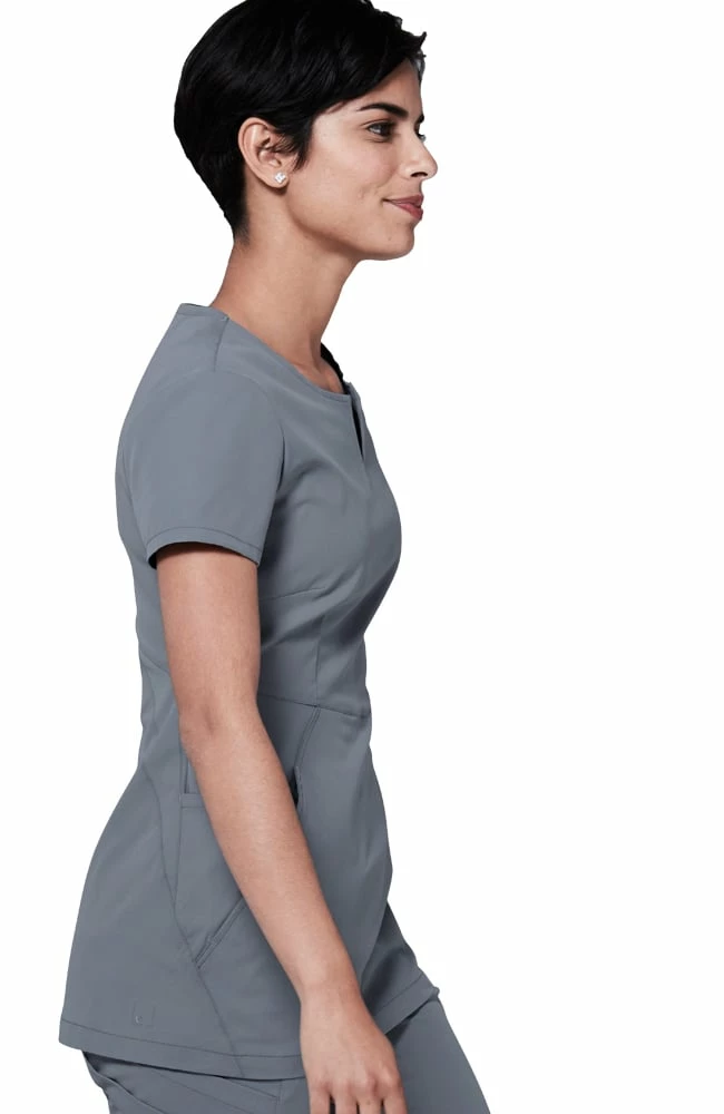 Medelita Women's Horizon V-Neck Solid Scrub Top 3 Medelita Women's Horizon V-Neck Solid Scrub Top - Image 3
