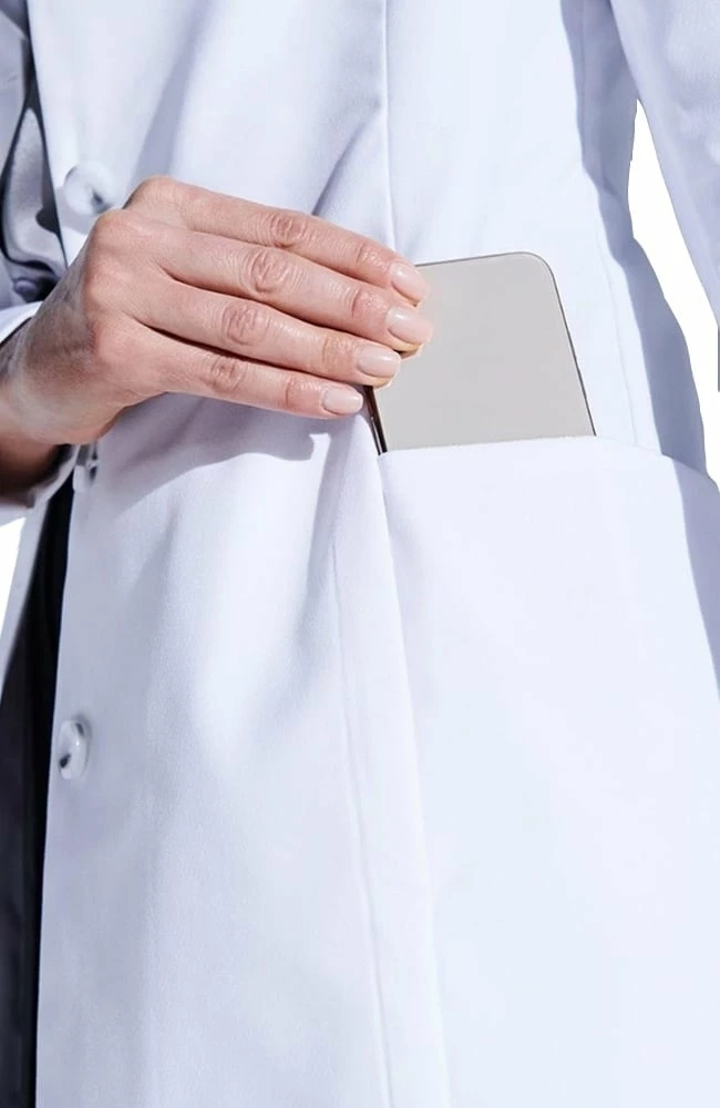 Medelita Women's Merit P Lab Coat 3 Medelita Women's Merit P Lab Coat - Image 3