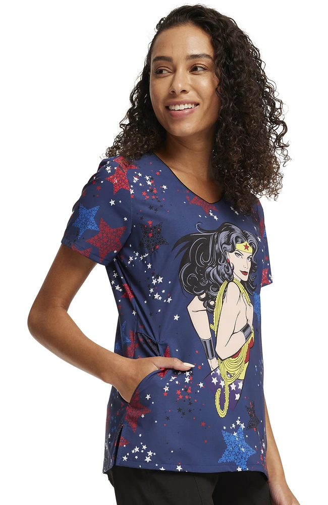 Cherokee Women's Hang With The Stars Print Scrub Top 4 Cherokee Women's Hang With The Stars Print Scrub Top - Image 4