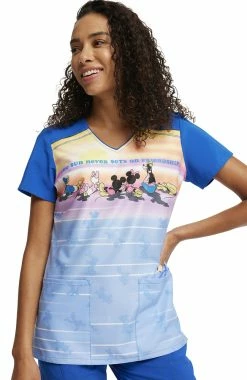 Cherokee Women's Sensational Sunset Print Scrub Top -Scrubs for Women Sales Store 5 ck tf645 print 650