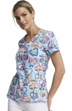 Dickies Women's Hippie Hounds Print Scrub Top 12 Dickies Women's Hippie Hounds Print Scrub Top -Scrubs for Women Sales Store 5 di dk721 print 650