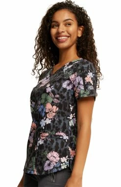 Dickies Women's Wild Tropic Print Scrub Top 12 Dickies Women's Wild Tropic Print Scrub Top -Scrubs for Women Sales Store 5 di dk731 print 650